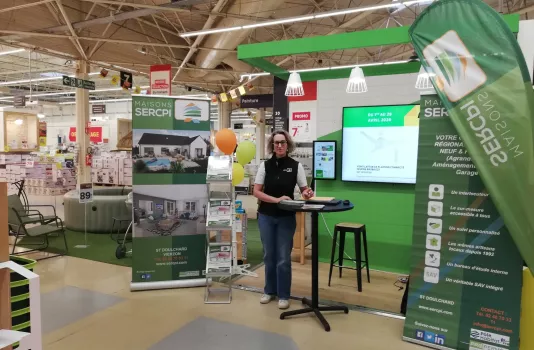 Stand Maisons SERCPI au magasin Leroy Merlin
