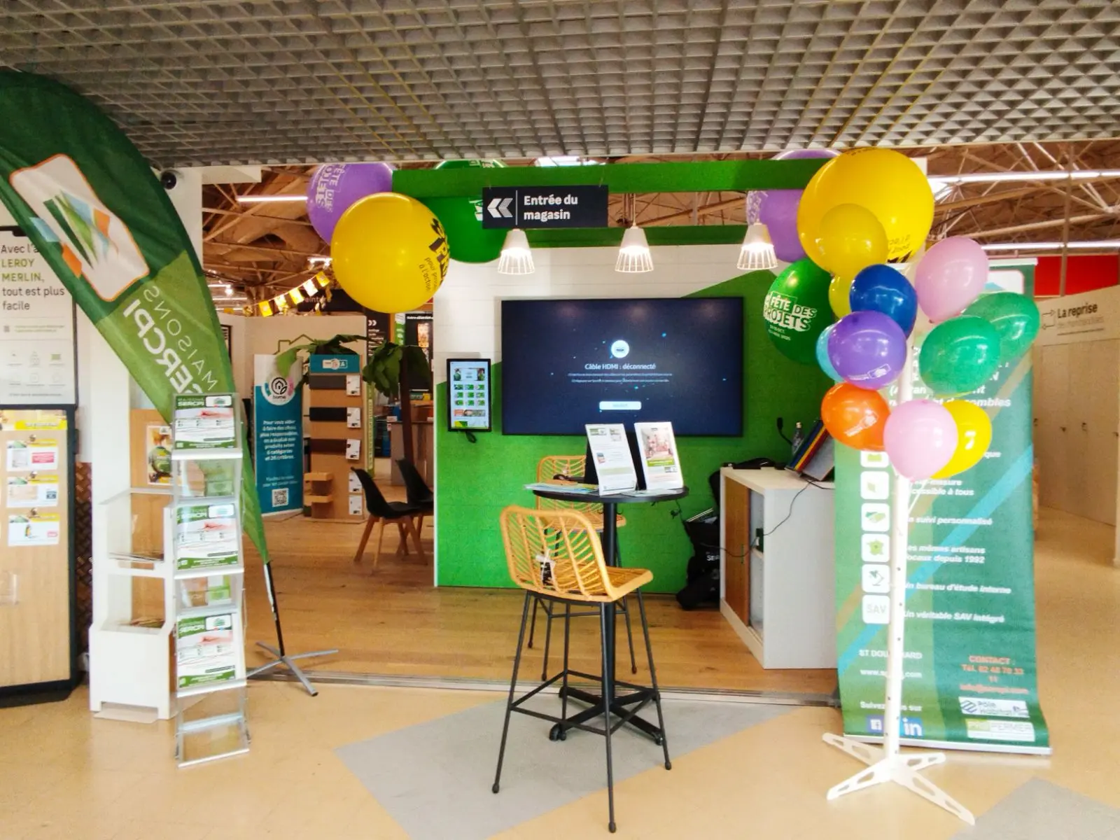 Stand Maisons SERCPI au magasin Leroy Merlin